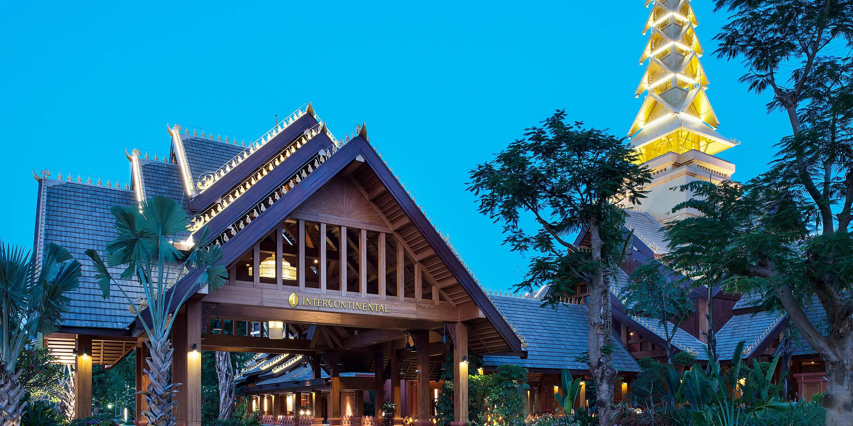 越南富国岛长滩洲际度假酒店全新招牌餐厅LAVA揭幕 – 翼旅网ETopTour